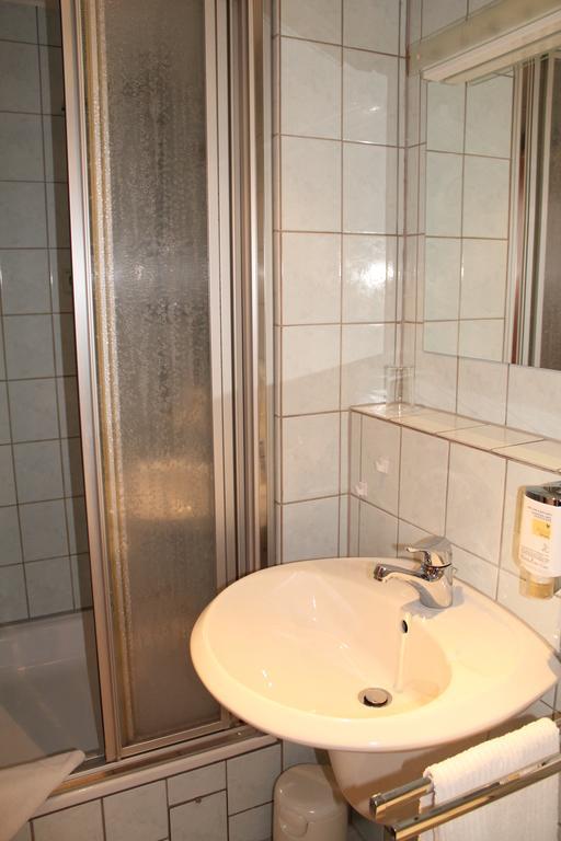 Hotel Anhalt Koethen  Cameră foto